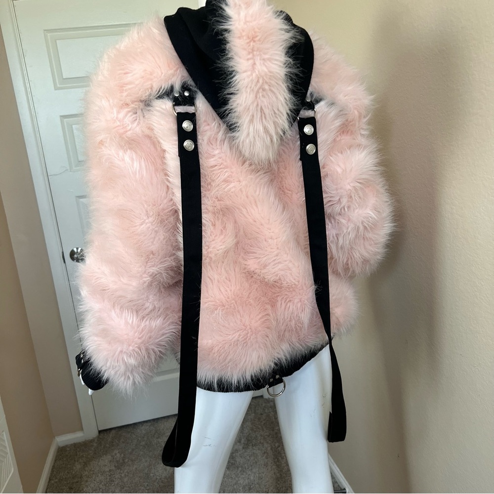 Current Mood Dolls Kill Women's Pink Faux Fur Harness Jacket - Picture 4 of 12